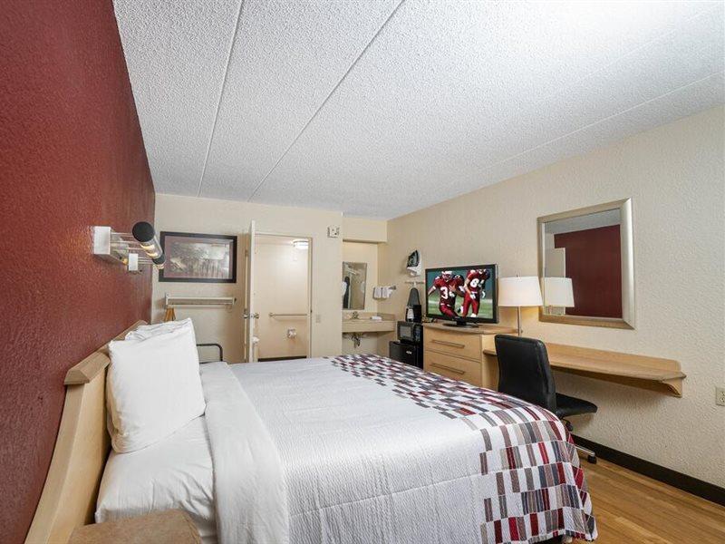 Red Roof Inn Tampa Fairgrounds - Casino Mango Εξωτερικό φωτογραφία