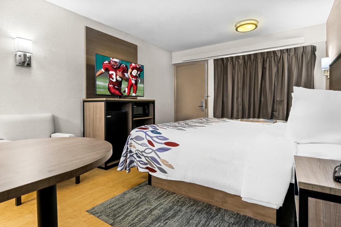 Red Roof Inn Tampa Fairgrounds - Casino Mango Εξωτερικό φωτογραφία