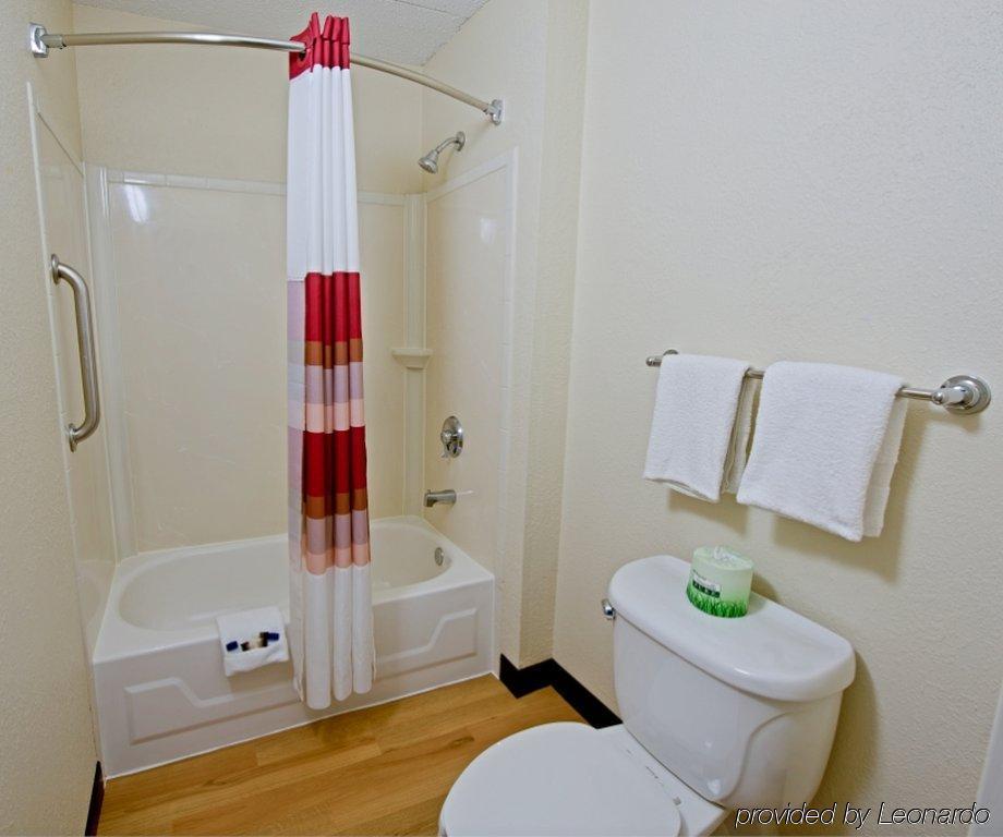 Red Roof Inn Tampa Fairgrounds - Casino Mango Εξωτερικό φωτογραφία